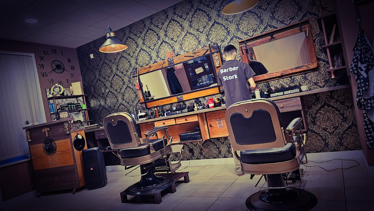 Wnętrze Barber Stork - elegancki salon fryzjerski